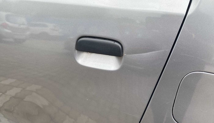 2013 Maruti Wagon R 1.0 LXI, Petrol, Manual, 44,631 km, Rear left door - Slightly dented