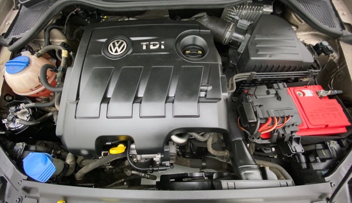 2017 Volkswagen Vento HIGHLINE TDI AT, Diesel, Automatic, 64,522 km, Open Bonet