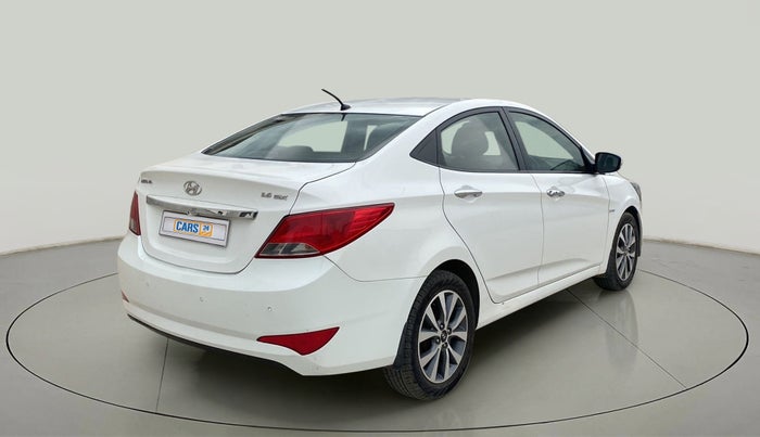 2015 Hyundai Verna FLUIDIC 4S 1.6 VTVT S(O), Petrol, Manual, 70,261 km, Right Back Diagonal