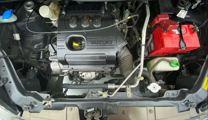 2014 Maruti Wagon R 1.0 VXI, Petrol, Manual, 14,038 km, Engine Bonet View