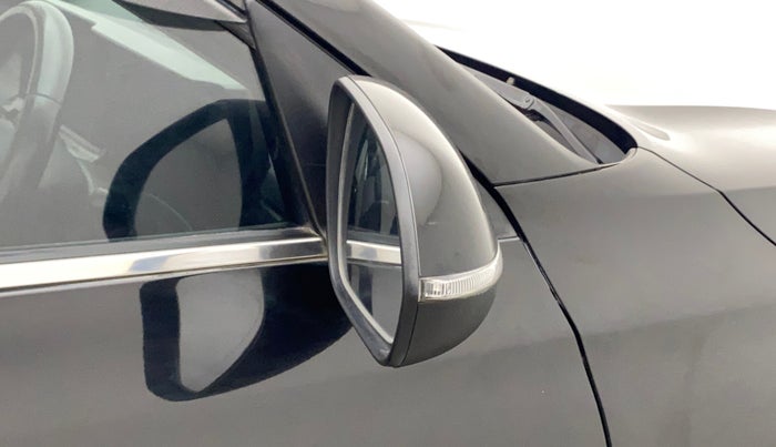 2020 KIA SELTOS HTX 1.5 DIESEL, Diesel, Manual, 72,924 km, Right rear-view mirror - Minor folding noise