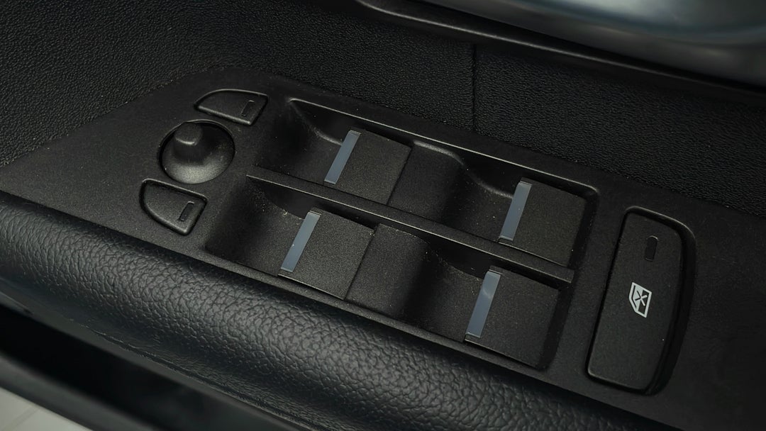 Drivers Side Door Panel Controls