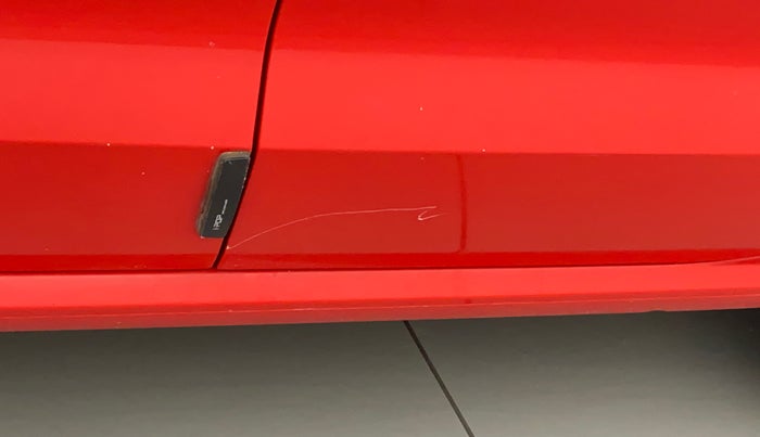 2016 Volkswagen Polo HIGHLINE1.5L, Diesel, Manual, 87,579 km, Rear left door - Minor scratches