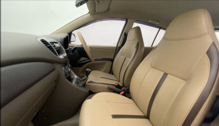 2014 Hyundai i10 MAGNA 1.1, Petrol, Manual, 91,981 km, Right Side Front Door Cabin