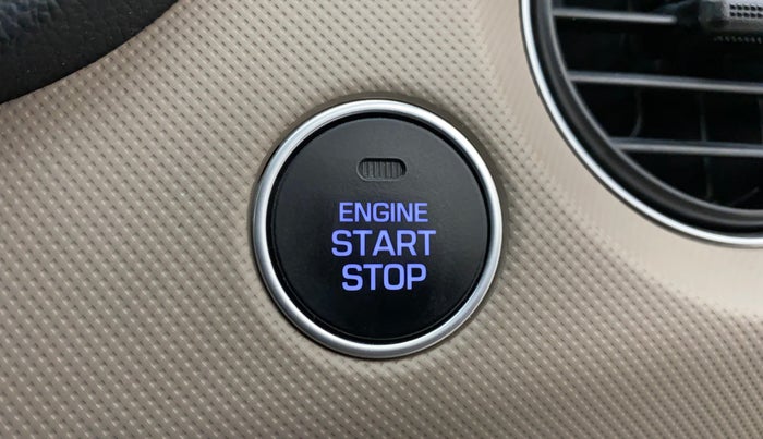 2017 Hyundai Grand i10 ASTA 1.2 KAPPA VTVT, Petrol, Manual, 30,465 km, Keyless Start/ Stop Button