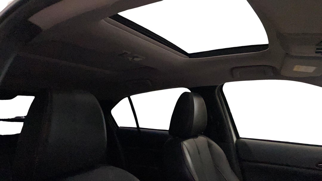 Interior Sunroof/Moonroof
