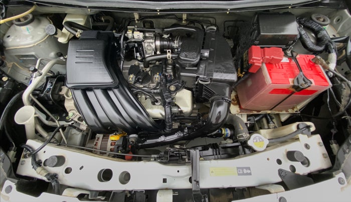 2017 Nissan Micra Active XV S, Petrol, Manual, 37,962 km, Open Bonet
