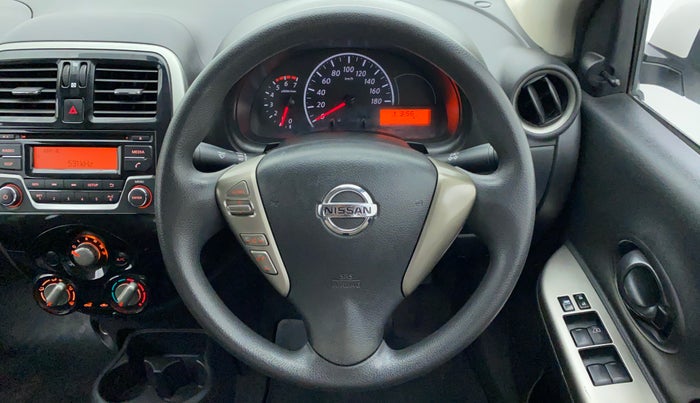 2017 Nissan Micra Active XV S, Petrol, Manual, 37,962 km, Steering Wheel Close Up