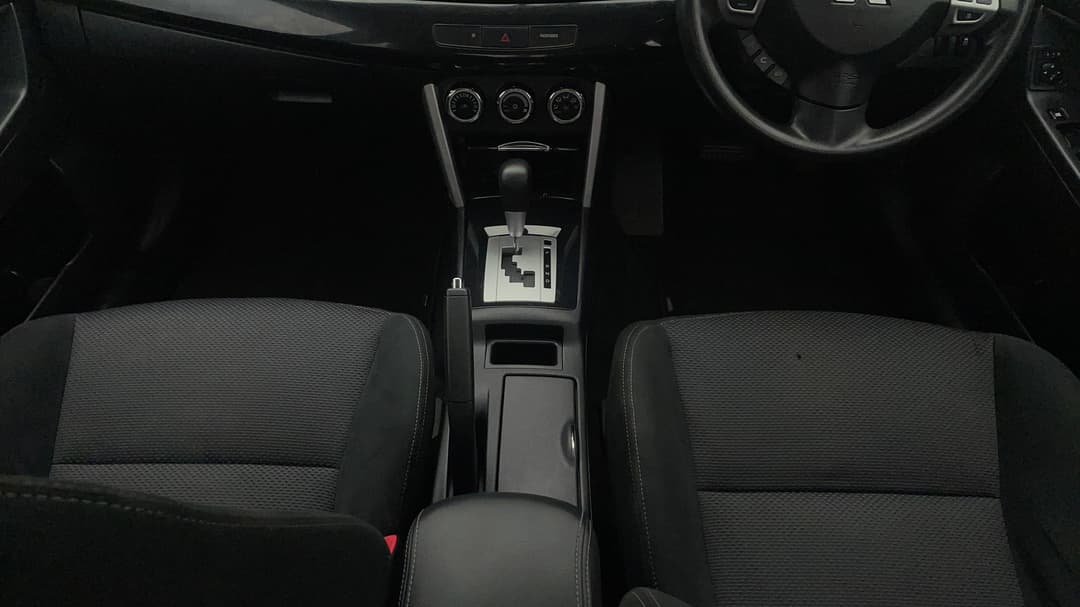 2016 Mitsubishi Lancer Es Sport, Automatic, 106339 km, Center Console