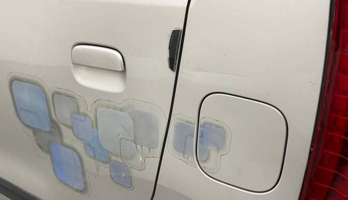 2014 Maruti Wagon R 1.0 VXI, Petrol, Manual, 55,465 km, Left quarter panel - Slightly dented