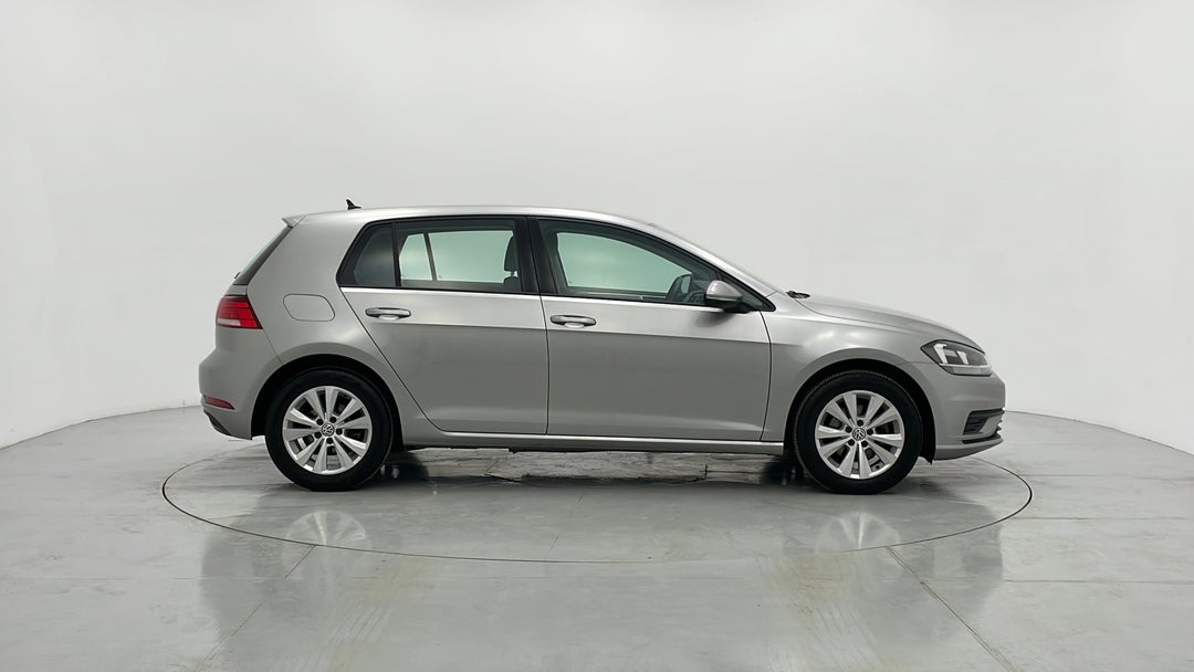 2019 Volkswagen Golf 110 Tsi Trendline, Automatic, 94972 km, Right Side View