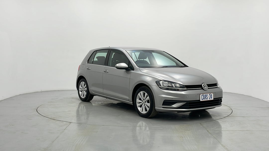 2019 Volkswagen Golf 110 Tsi Trendline, Automatic, 94972 km, Right Front Diagonal (45- Degree) View