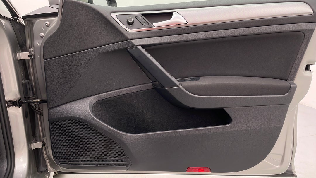 2019 Volkswagen Golf 110 Tsi Trendline, Automatic, 94972 km, Speaker View