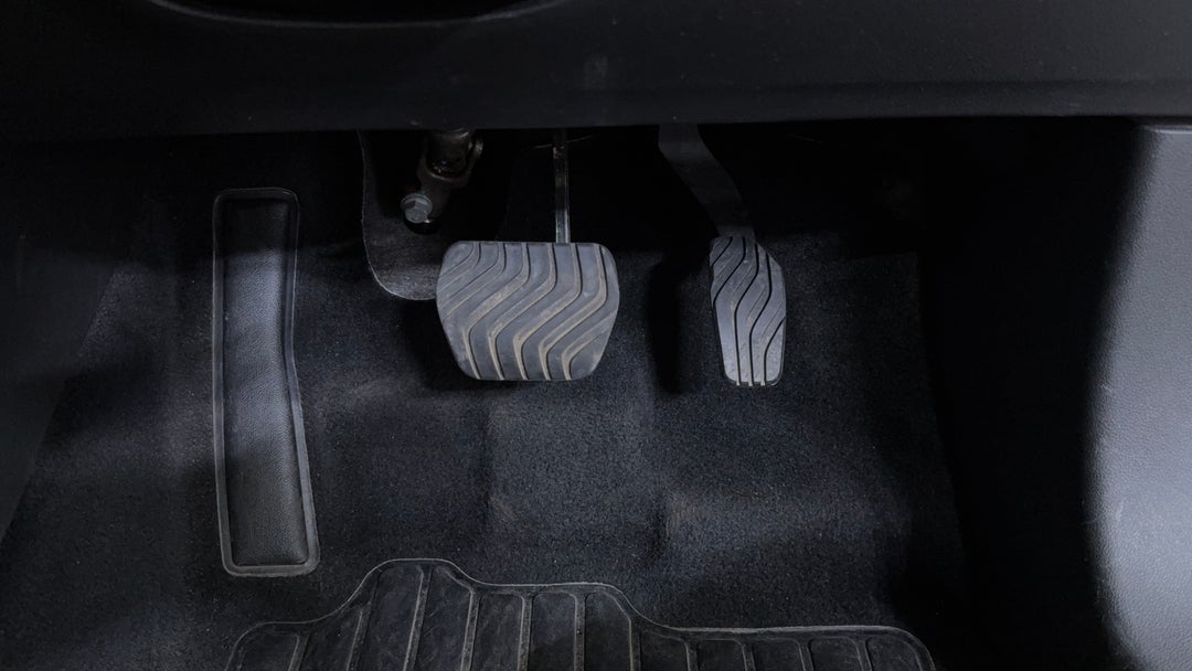 Pedals and Footmat