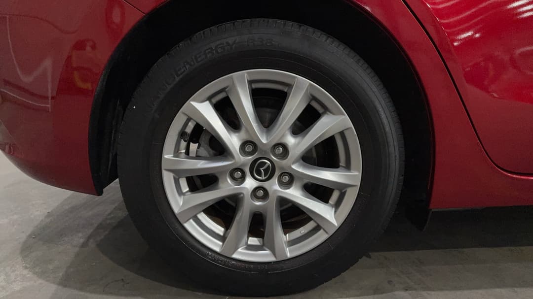 2017 Mazda 3 Maxx, Automatic, 66922 km, Right Rear Wheel