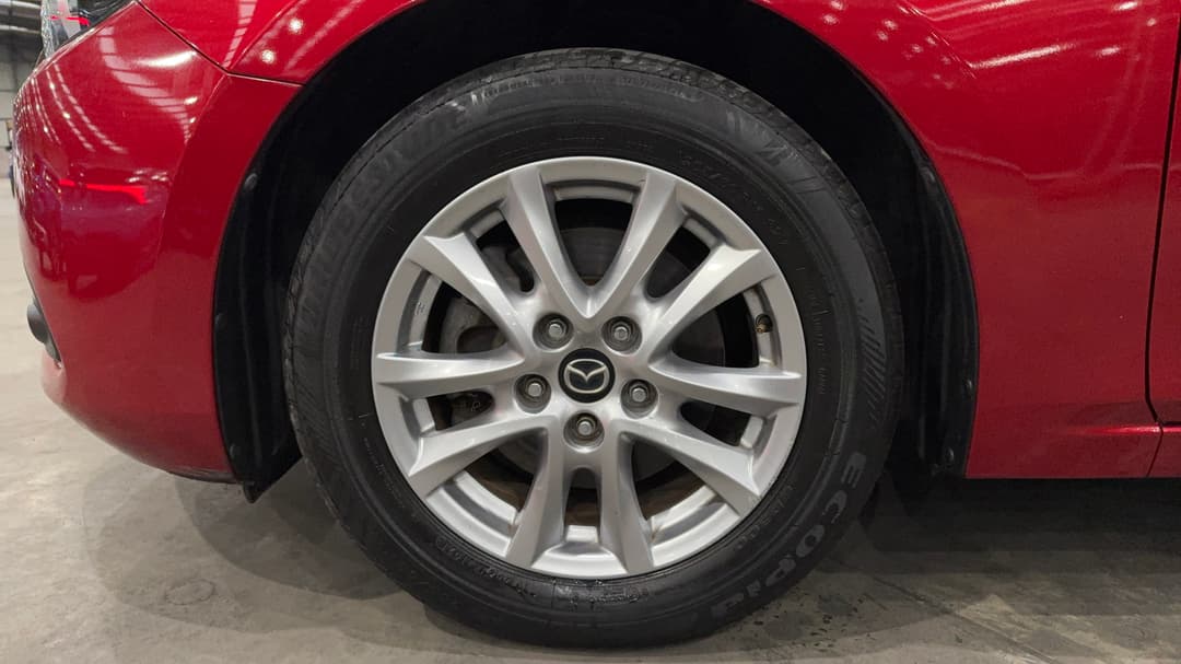 2017 Mazda 3 Maxx, Automatic, 66922 km, Left Front Wheel