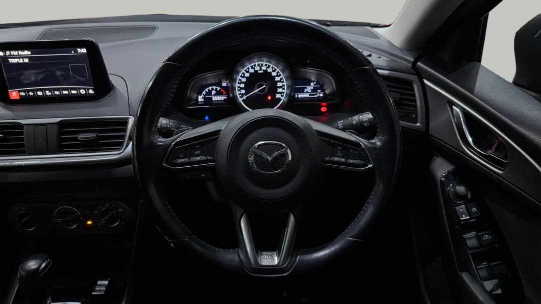 2017 Mazda 3 Maxx, Automatic, 66922 km, Steering Wheel Close-up