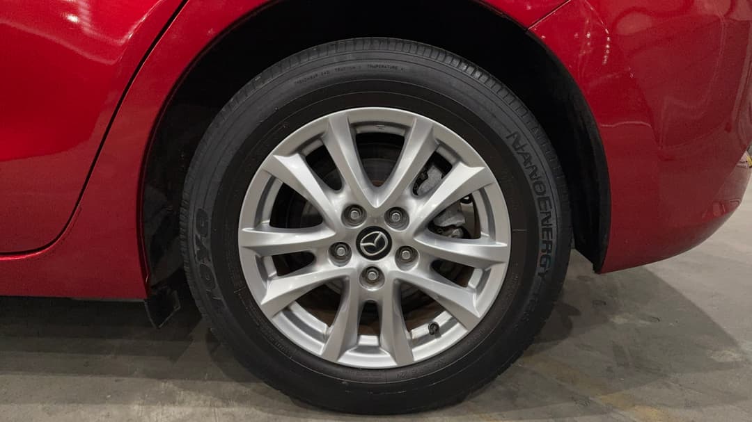 2017 Mazda 3 Maxx, Automatic, 66922 km, Left Rear Wheel