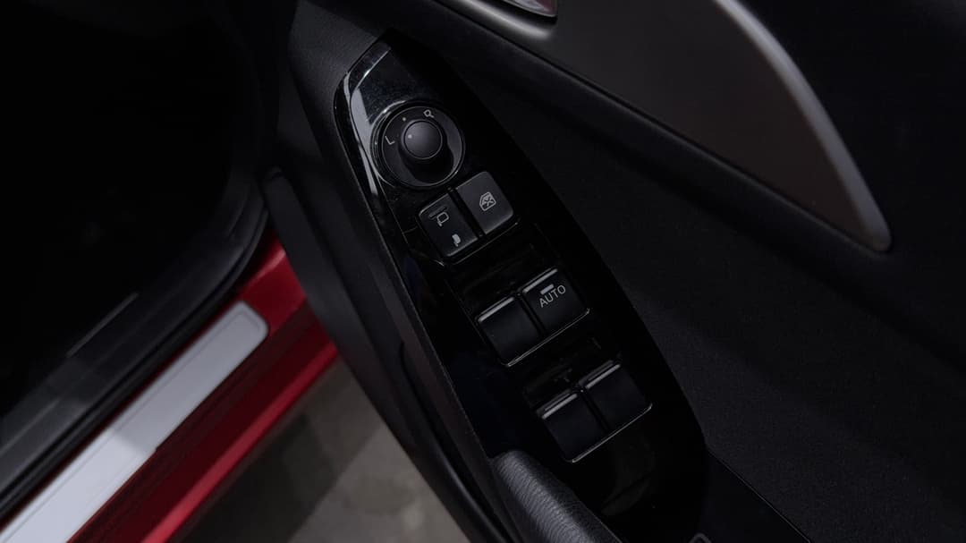 2017 Mazda 3 Maxx, Automatic, 66922 km, Drivers Side Door Panel Controls