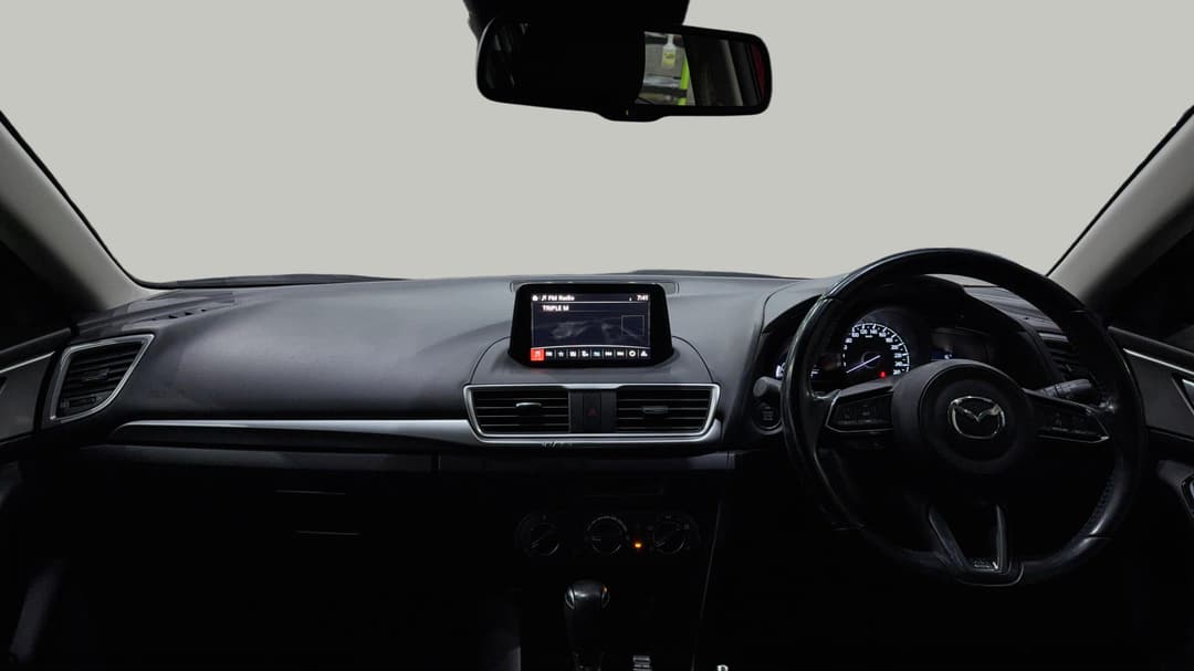 2017 Mazda 3 Maxx, Automatic, 66922 km, Dashboard View