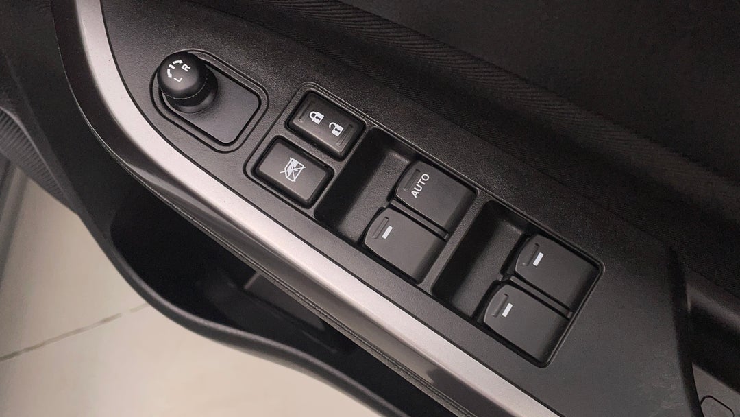 Drivers Side Door Panel Controls