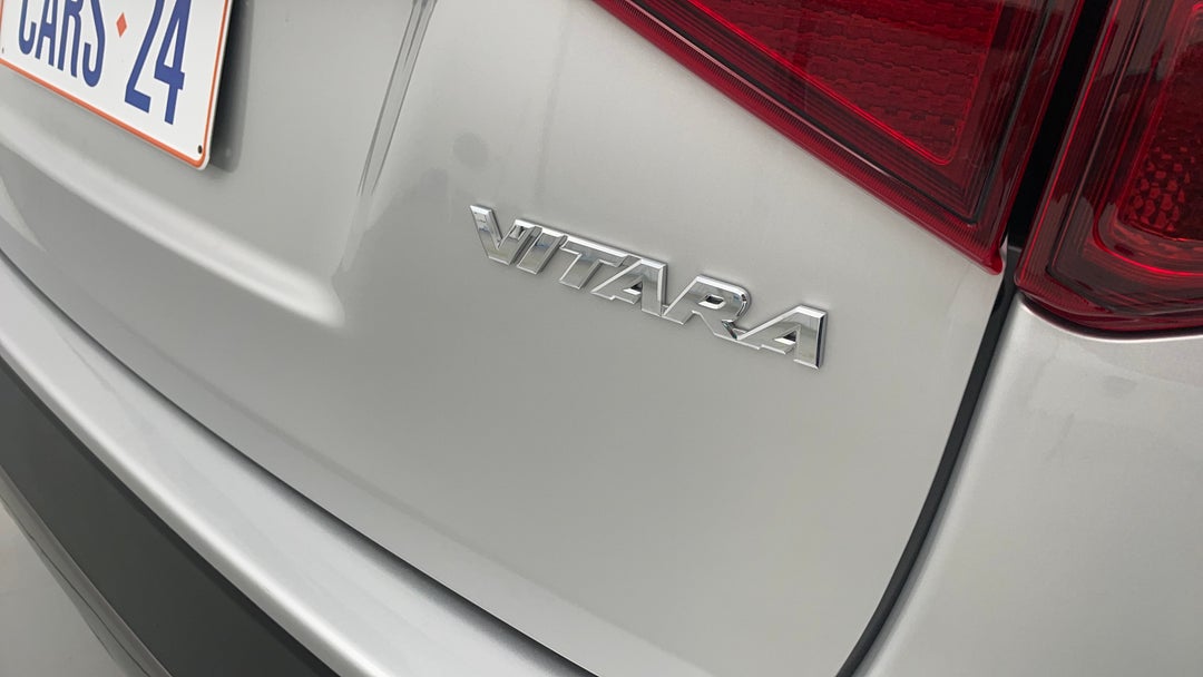 Badge (Boot Right Side)