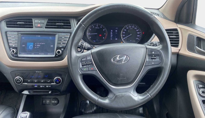 2016 Hyundai Elite i20 ASTA 1.2 (O), Petrol, Manual, 43,248 km, Steering Wheel Close Up