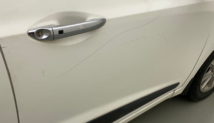 2016 Hyundai Grand i10 ASTA (O) 1.2 KAPPA VTVT, Petrol, Manual, 54,959 km, Driver-side door - Minor scratches