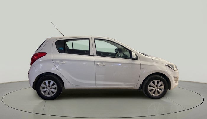 2013 Hyundai i20 SPORTZ 1.2, Petrol, Manual, 31,479 km, Right Side View