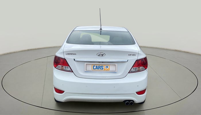 2014 Hyundai Verna FLUIDIC 1.6 VTVT SX, Petrol, Manual, 61,594 km, Back/Rear