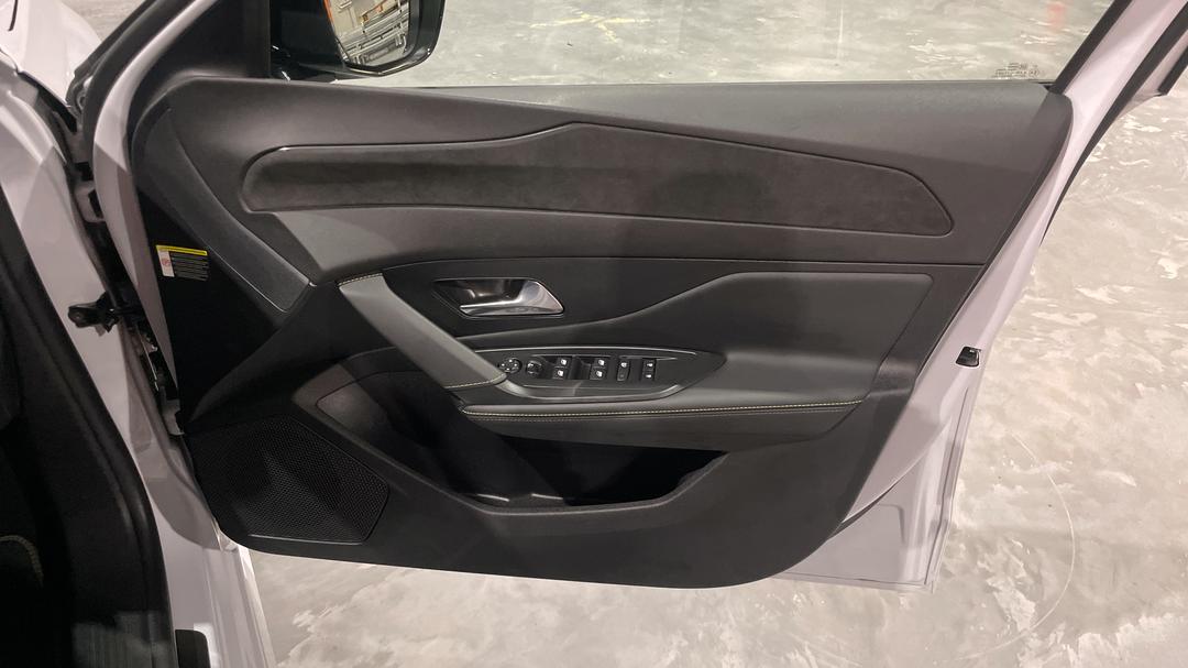 2024 Peugeot 308 Gt Premium, Automatic, 34940 km, Speaker View