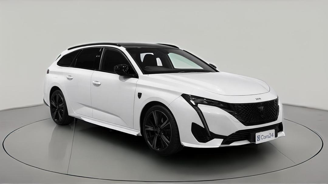 2024 Peugeot 308 Gt Premium, Automatic, 34940 km, Right Front Diagonal (45- Degree) View
