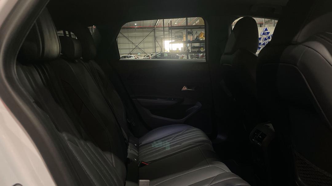 2024 Peugeot 308 Gt Premium, Automatic, 34940 km, Right Side Rear Door Cabin View