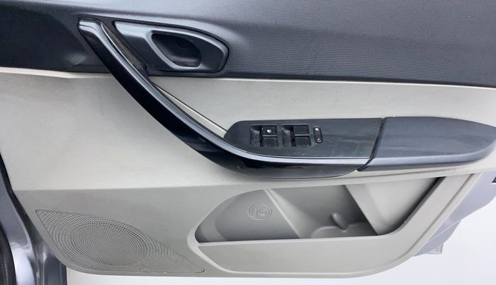2019 Tata Tiago XZ PETROL, Petrol, Manual, 58,507 km, Driver Side Door Panels Control