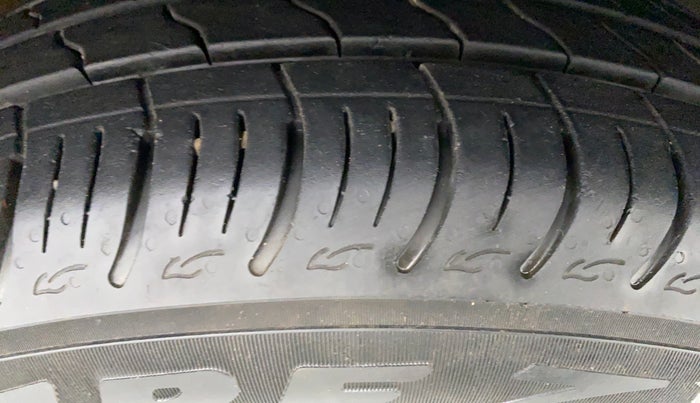 2019 Maruti Baleno DELTA 1.2 K12, Petrol, Manual, 24,998 km, Right Front Tyre Tread