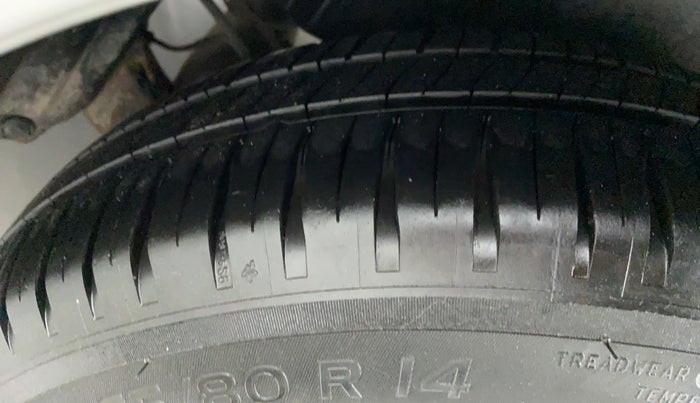 2015 Maruti Swift Dzire VDI ABS, Diesel, Manual, 73,030 km, Left Rear Tyre Tread