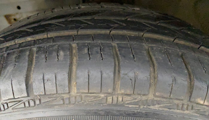 2012 Renault Pulse RX L DIESEL, Diesel, Manual, 41,211 km, Right Front Tyre Tread