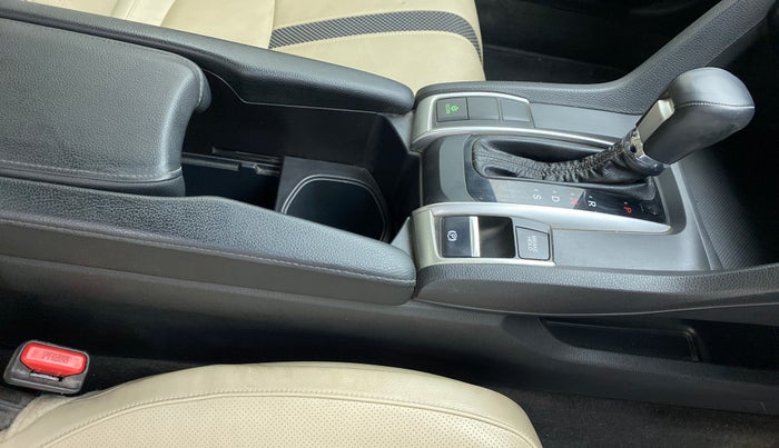 2019 Honda Civic VX CVT i-VTEC, Petrol, Automatic, 26,322 km, Gear Lever