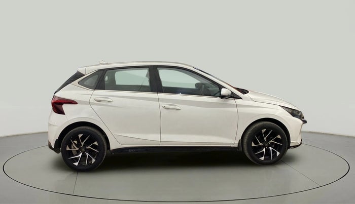 2021 Hyundai NEW I20 SPORTZ 1.2 MT, Petrol, Manual, 16,394 km, Left Side