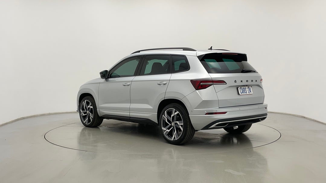 Left Back Diagonal (45- Degree) View