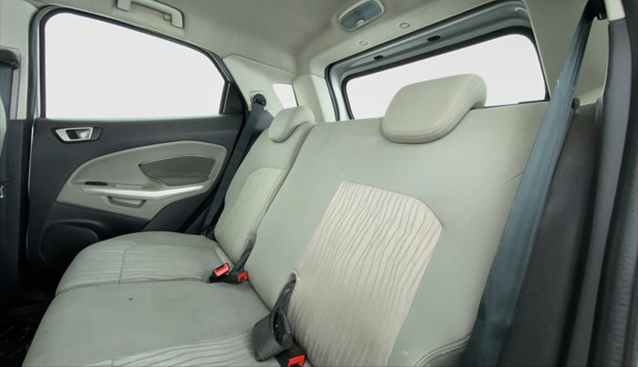 2015 Ford Ecosport 1.5TITANIUM TDCI, Diesel, Manual, 41,265 km, Right Side Rear Door Cabin