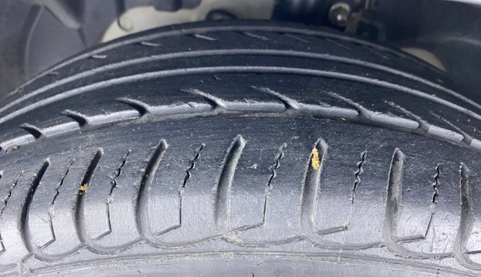 2015 Ford Ecosport 1.5TITANIUM TDCI, Diesel, Manual, 41,265 km, Left Front Tyre Tread