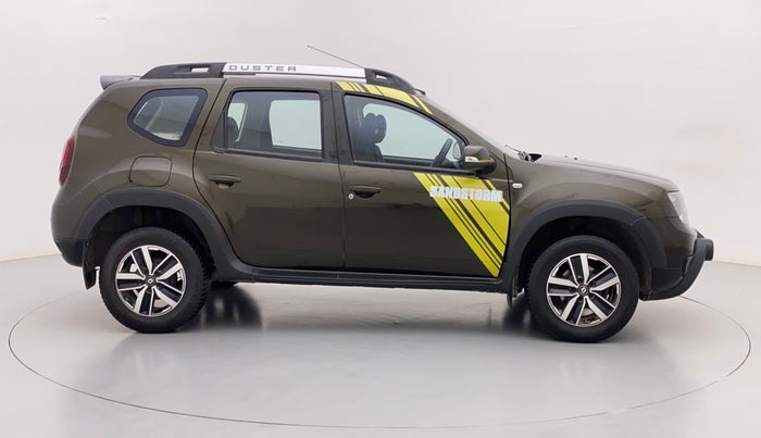 2017 Renault Duster 110 PS RXS SANDSTORM EDITION DIESEL, Diesel, Manual, 74,704 km, Right Side View