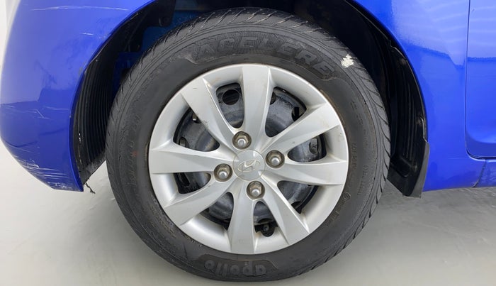 2013 Hyundai Eon MAGNA PLUS, Petrol, Manual, 28,657 km, Left Front Wheel