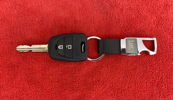 2018 Hyundai Grand i10 MAGNA 1.2 KAPPA VTVT, Petrol, Manual, 44,291 km, Key Close Up