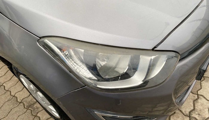 2013 Hyundai i20 MAGNA (O) 1.2, Petrol, Manual, 23,784 km, Right headlight - Headlight parking bulb fused