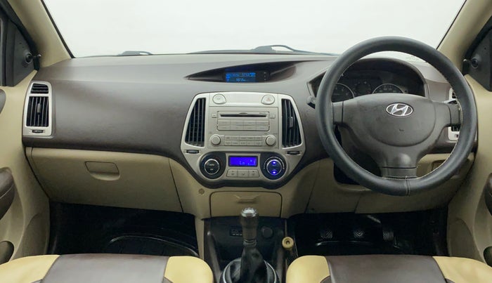 2011 Hyundai i20 MAGNA 1.2, Petrol, Manual, 87,753 km, Dashboard