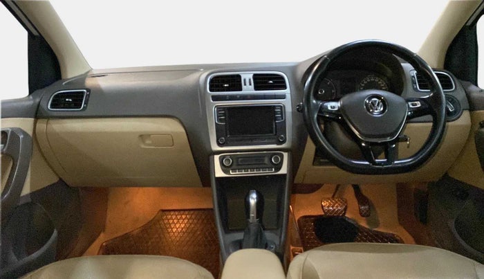 2018 Volkswagen Vento HIGHLINE 1.5 AT, Diesel, Automatic, 79,927 km, Dashboard