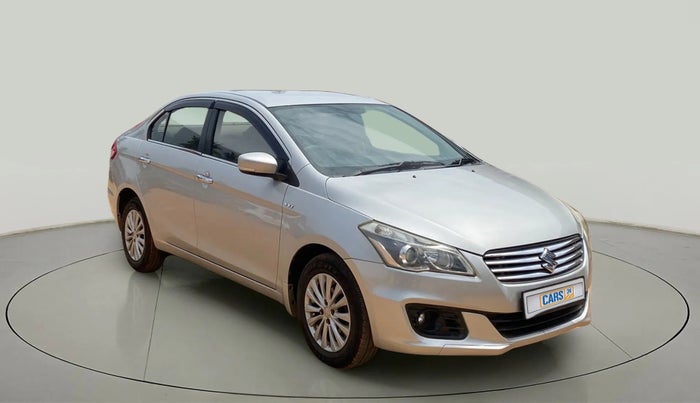 2014 Maruti Ciaz ZXI, Petrol, Manual, 86,694 km, Right Front Diagonal