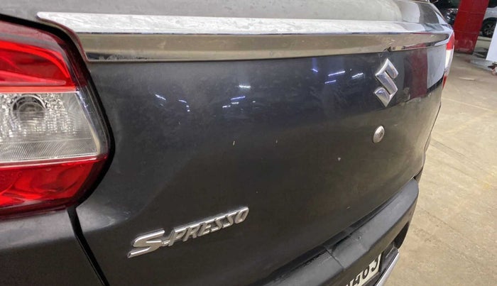 2021 Maruti S PRESSO VXI (O) CNG, CNG, Manual, 62,753 km, Dicky (Boot door) - Slightly dented